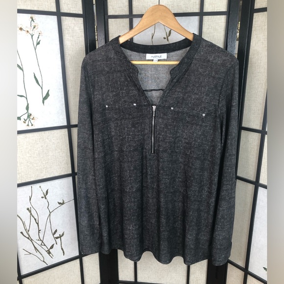 4 for 25$ Lightweight Grey Blouse Shirt. Size Large. - Picture 3 of 6